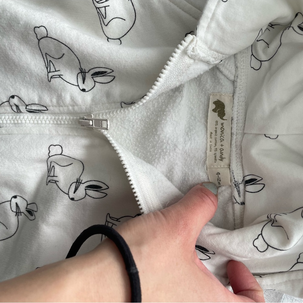 Soft terry hooded bunny zip one-piece - Picture 2 of 4